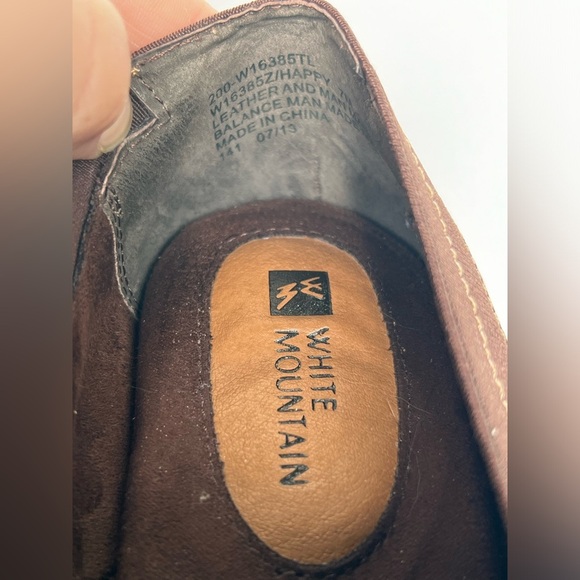 White Mountain Clogs - Picture 4 of 8